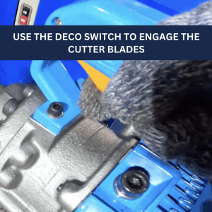 Press on the deco switch of the hydraulic rebar cutter